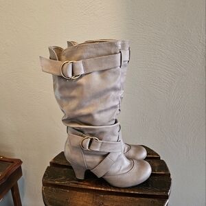Women's Slouchy Gray Boots with Heal